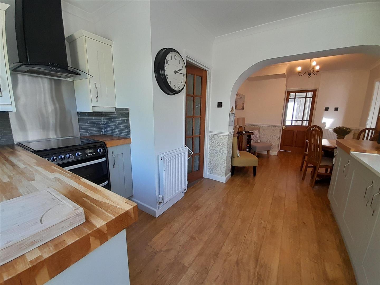 Hilltop, Llanelli, SA14 8DB